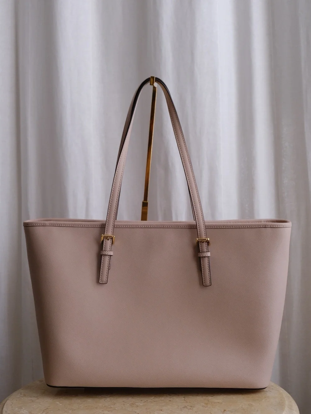 Michael Kors Multifunction Jet Set Travel Saffiano Leather Tote